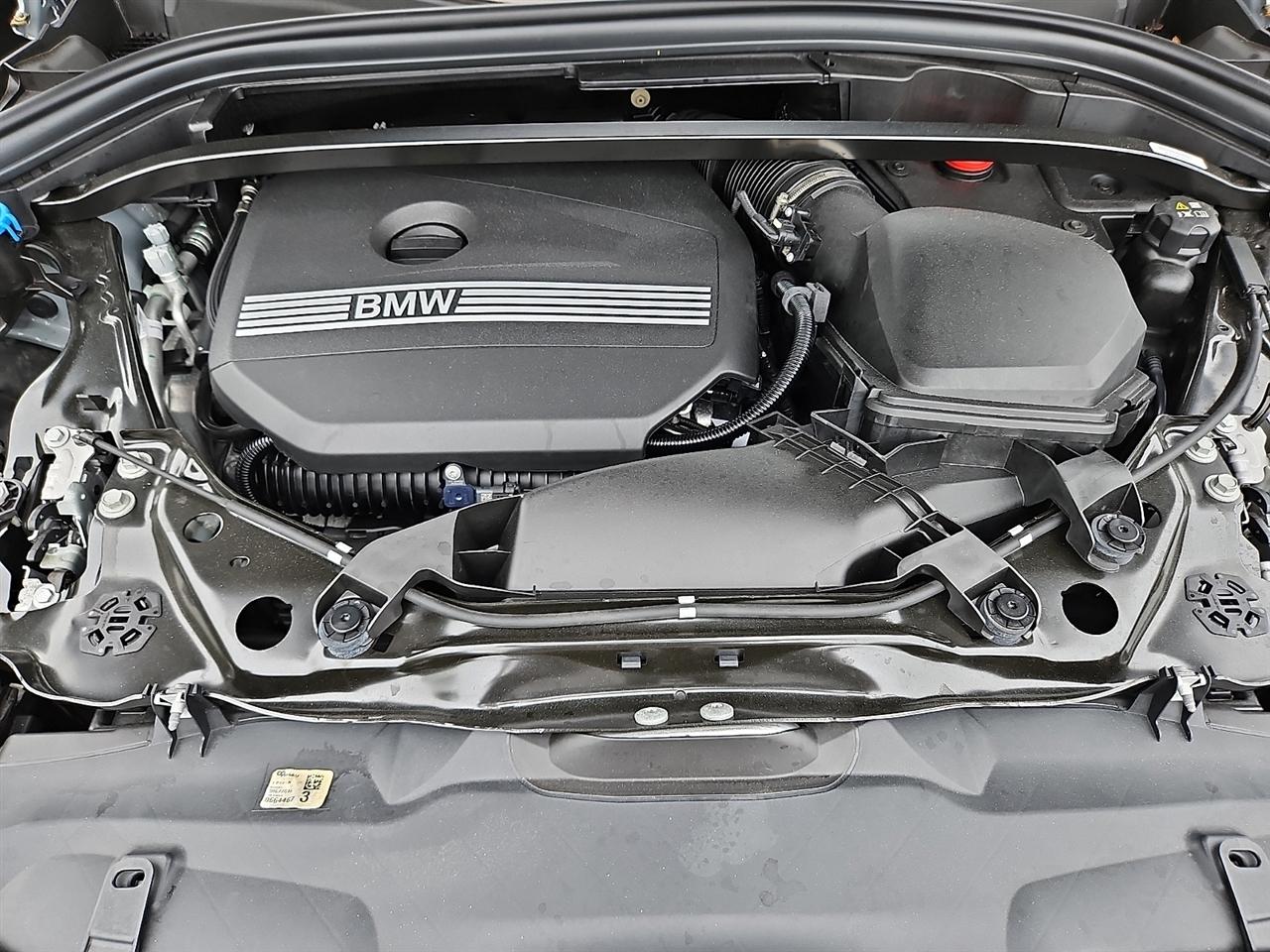 BMW X2 xDrive28i Sports Activity Coupe 2025
