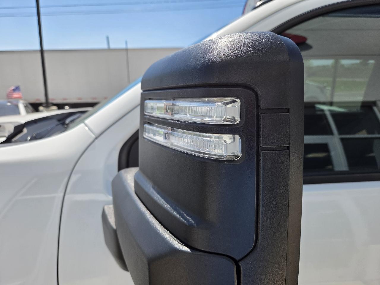 Chevrolet Silverado 2500HD 4WD Crew Cab 172" LT 2025