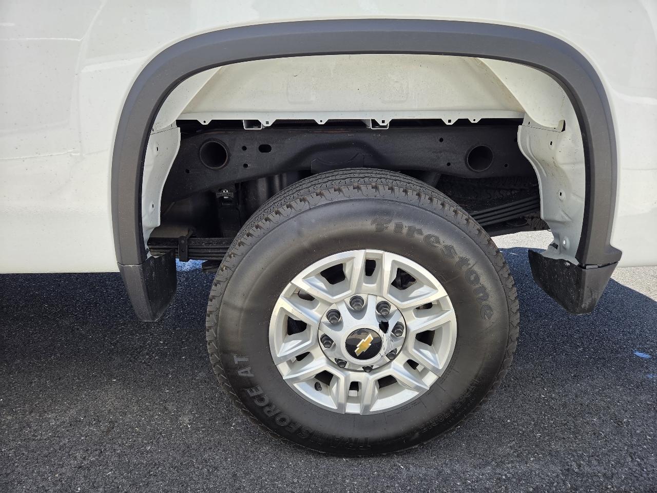 Chevrolet Silverado 2500HD 4WD Crew Cab 172" LT 2025