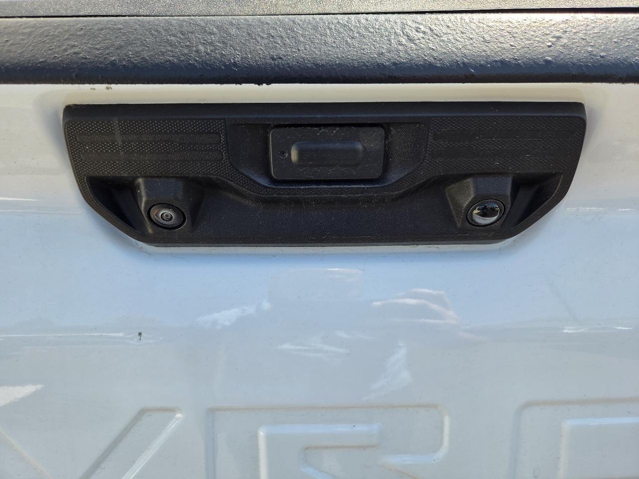 Chevrolet Silverado 2500HD 4WD Crew Cab 172" LT 2025