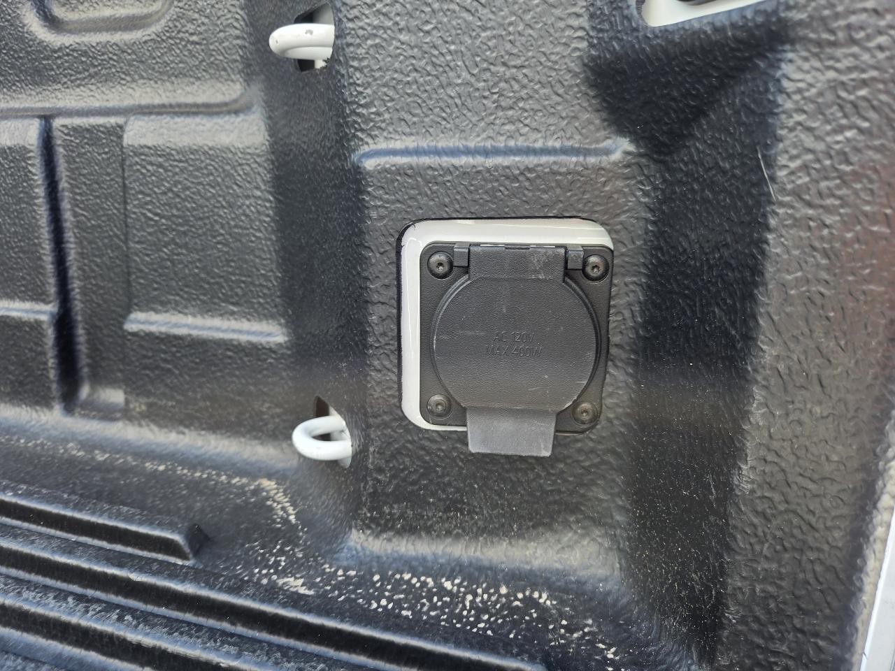 Chevrolet Silverado 2500HD 4WD Crew Cab 172" LT 2025