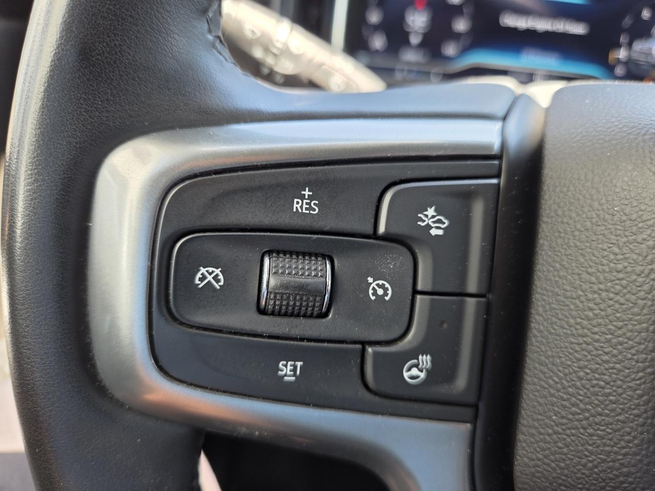 Chevrolet Silverado 2500HD 4WD Crew Cab 172" LT 2025