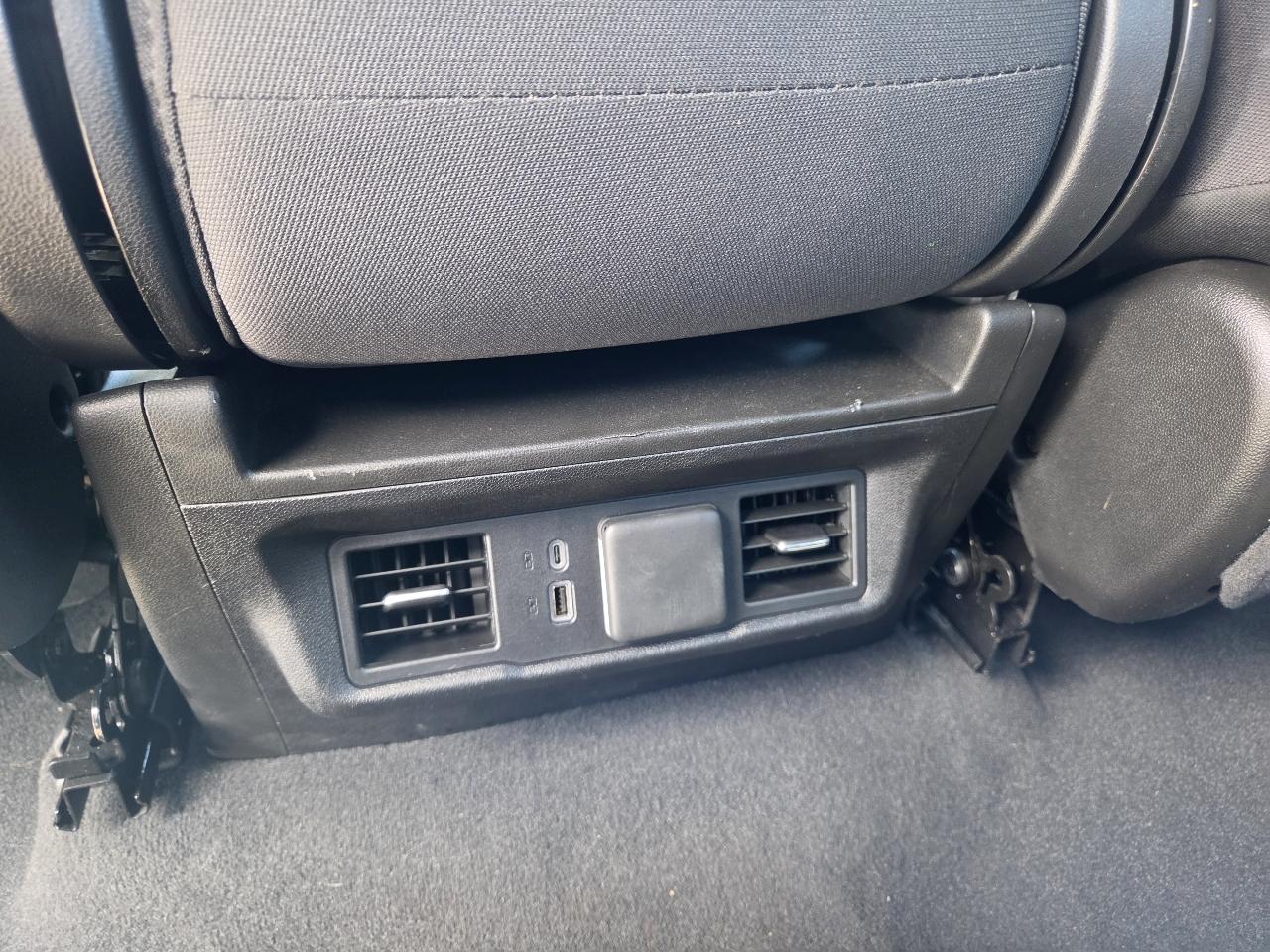 Chevrolet Silverado 2500HD 4WD Crew Cab 172" LT 2025