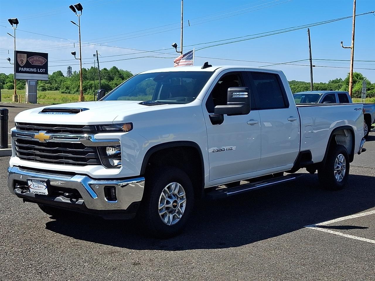 Chevrolet Silverado 2500HD 4WD Crew Cab 172" LT 2025