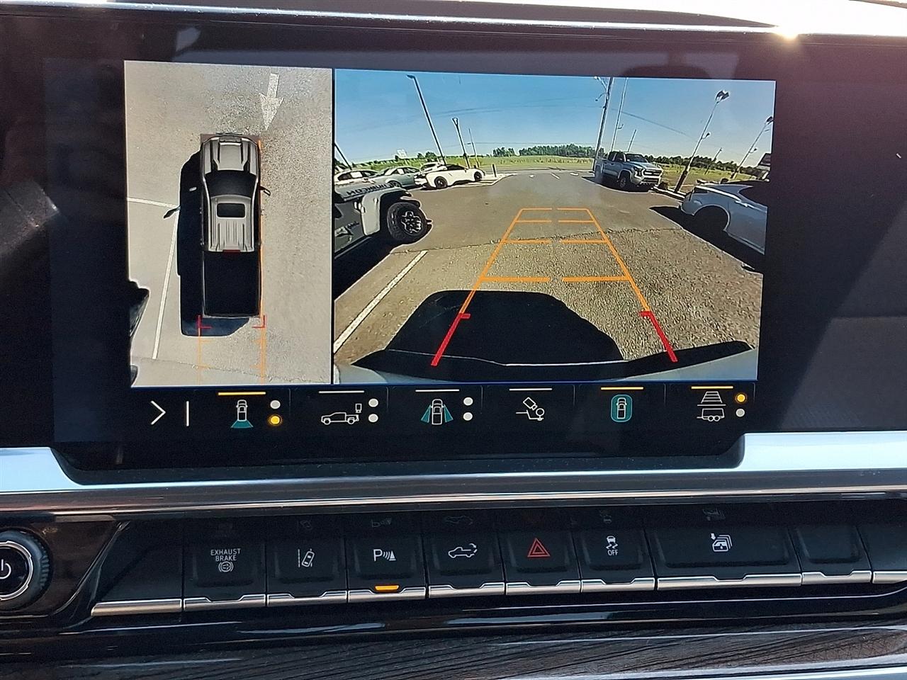 Chevrolet Silverado 2500HD 4WD Crew Cab 172" LT 2025