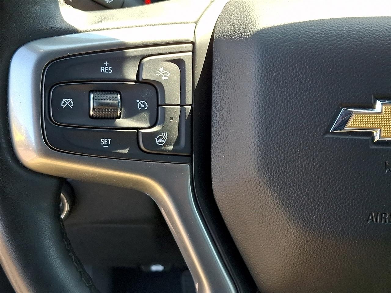 Chevrolet Silverado 2500HD 4WD Crew Cab 172" LT 2025