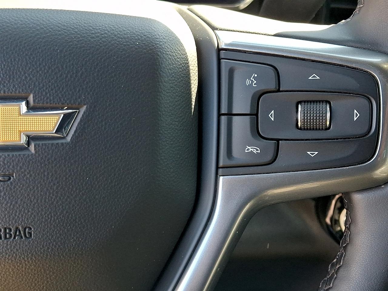 Chevrolet Silverado 2500HD 4WD Crew Cab 172" LT 2025