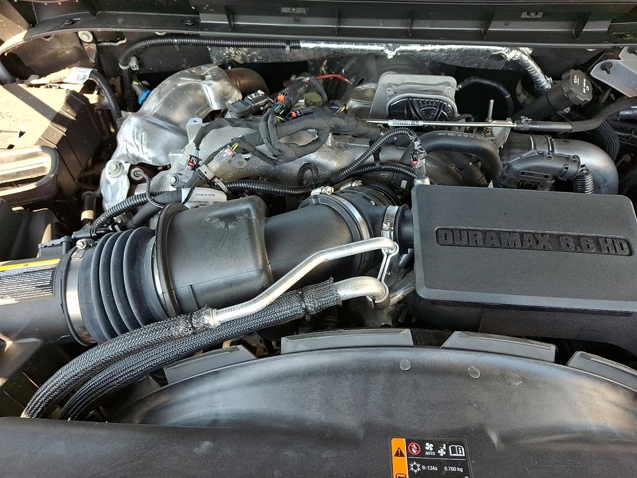Chevrolet Silverado 2500HD 4WD Crew Cab 172" LT 2025