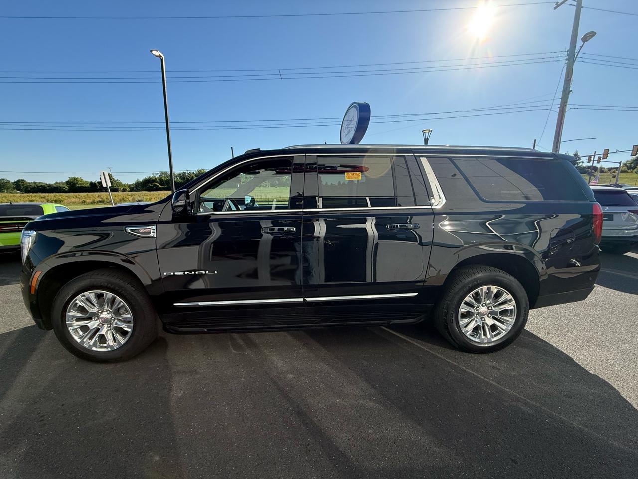 GMC Yukon XL 4WD 4dr Denali 2025