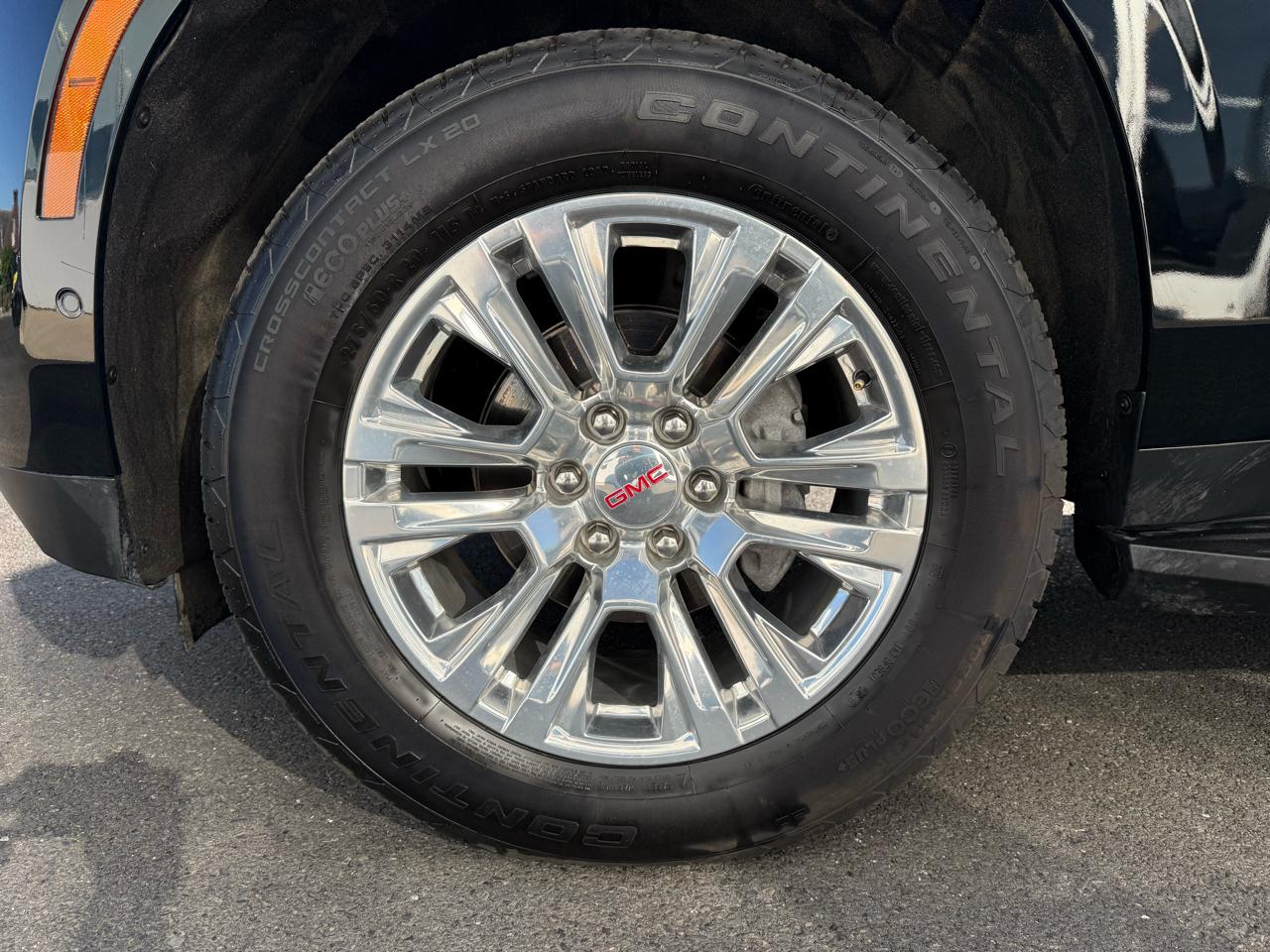 GMC Yukon XL 4WD 4dr Denali 2025
