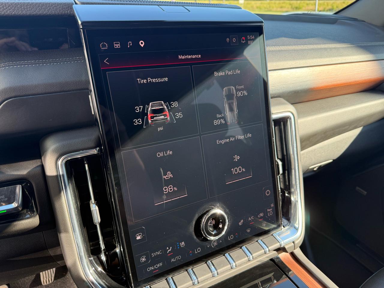 GMC Yukon XL 4WD 4dr Denali 2025
