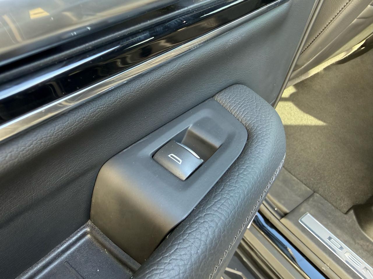 GMC Yukon XL 4WD 4dr Denali 2025