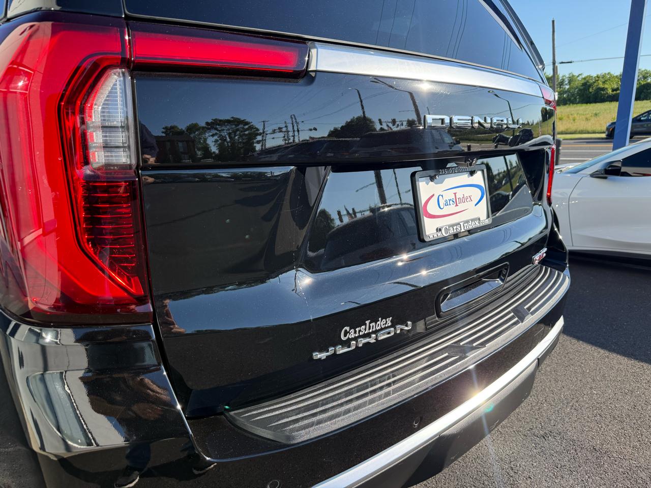 GMC Yukon XL 4WD 4dr Denali 2025