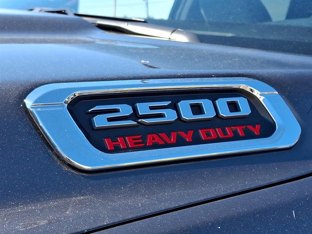 RAM 2500 Big Horn 4x4 Crew Cab 6'4" Box 2024