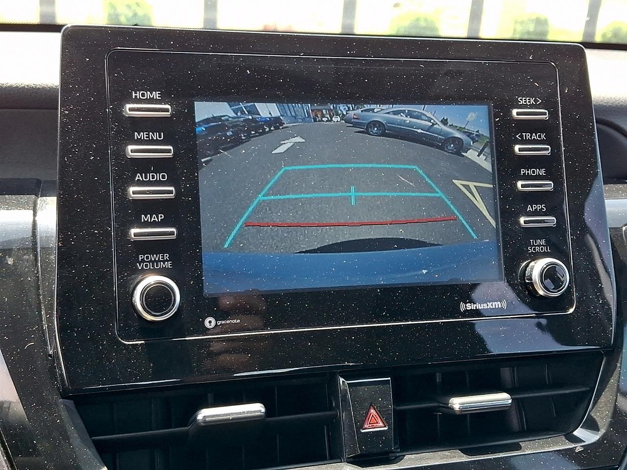 Toyota Camry LE Auto (Natl) 2022