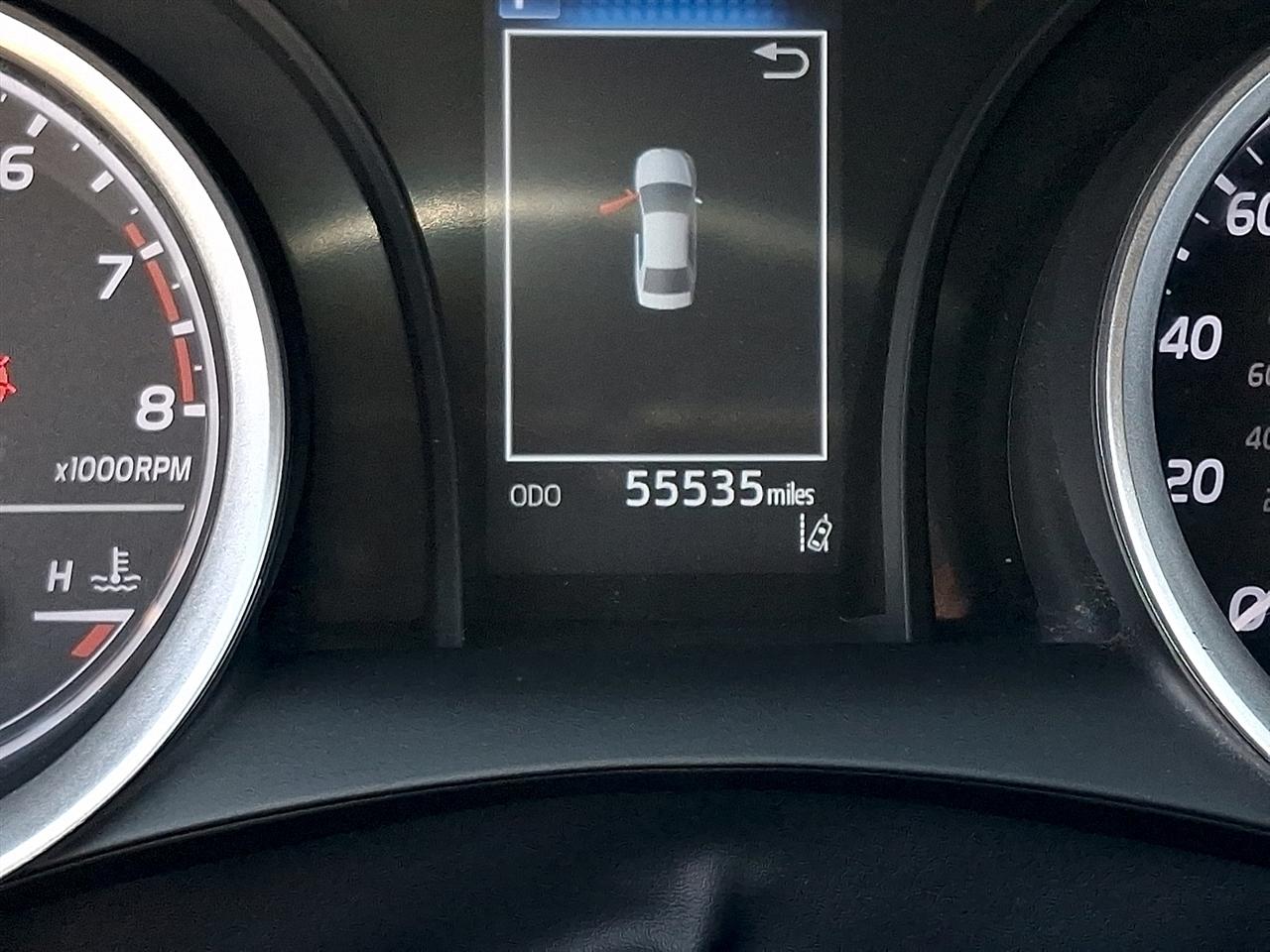 Toyota Camry LE Auto (Natl) 2022