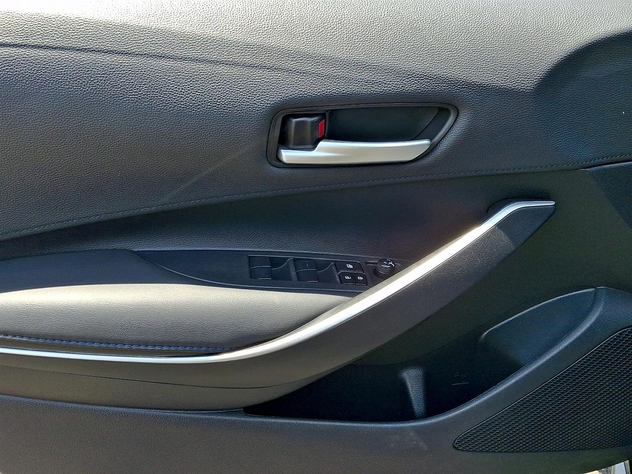 Toyota Corolla Nightshade CVT (Natl) 2020