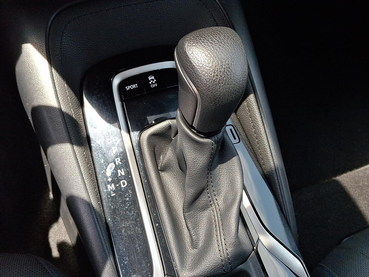 Toyota Corolla Nightshade CVT (Natl) 2020