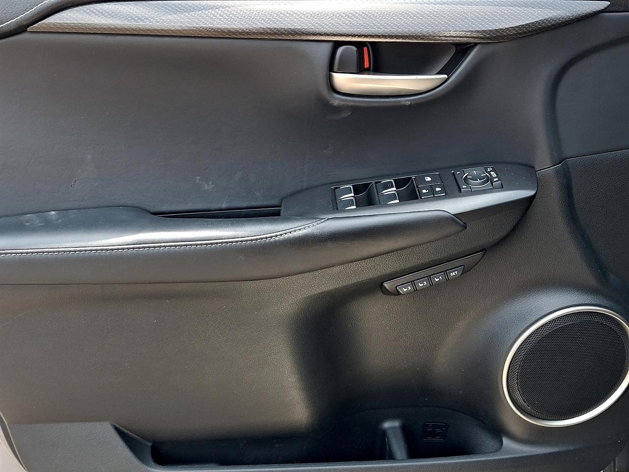Lexus NX NX 300 AWD 2021