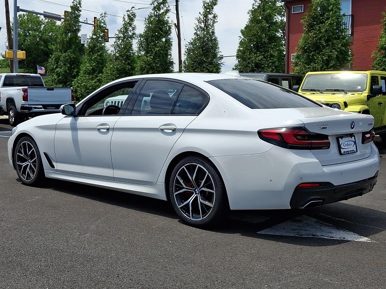 BMW 5 Series 530i xDrive Sedan 2021