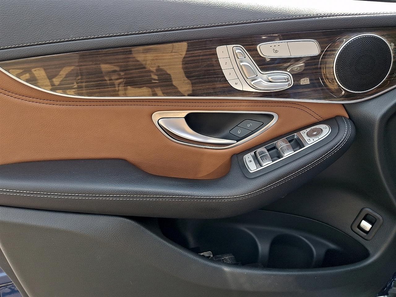 Mercedes-Benz GLC GLC 300 4MATIC Coupe 2018