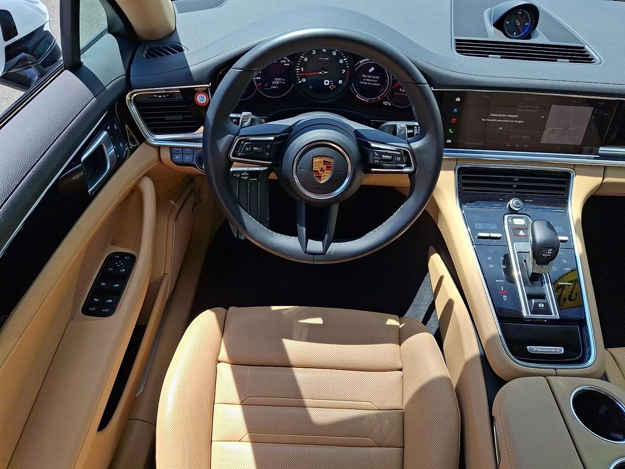 Porsche Panamera RWD 2022