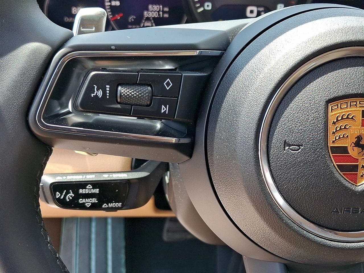 Porsche Panamera RWD 2022