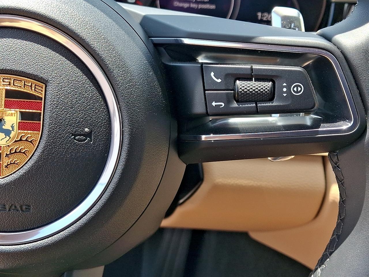 Porsche Panamera RWD 2022