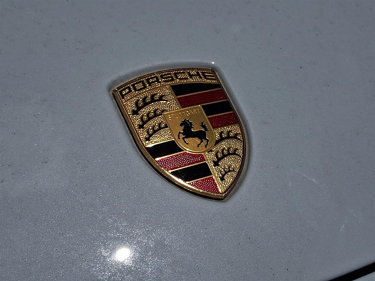 Porsche Panamera RWD 2022