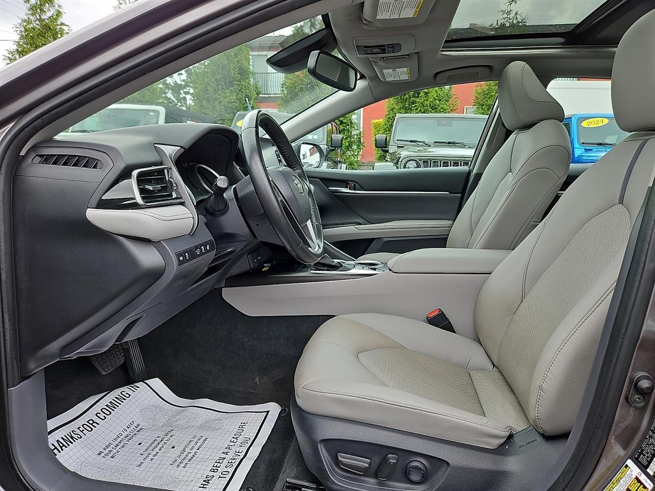 Toyota Camry XLE Auto AWD (Natl) 2023