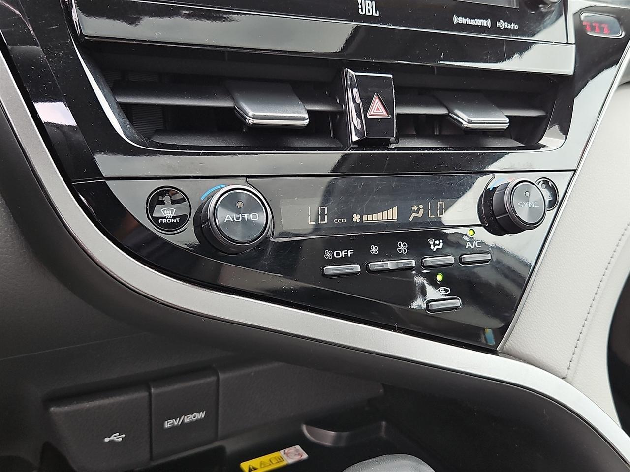 Toyota Camry XLE Auto AWD (Natl) 2023