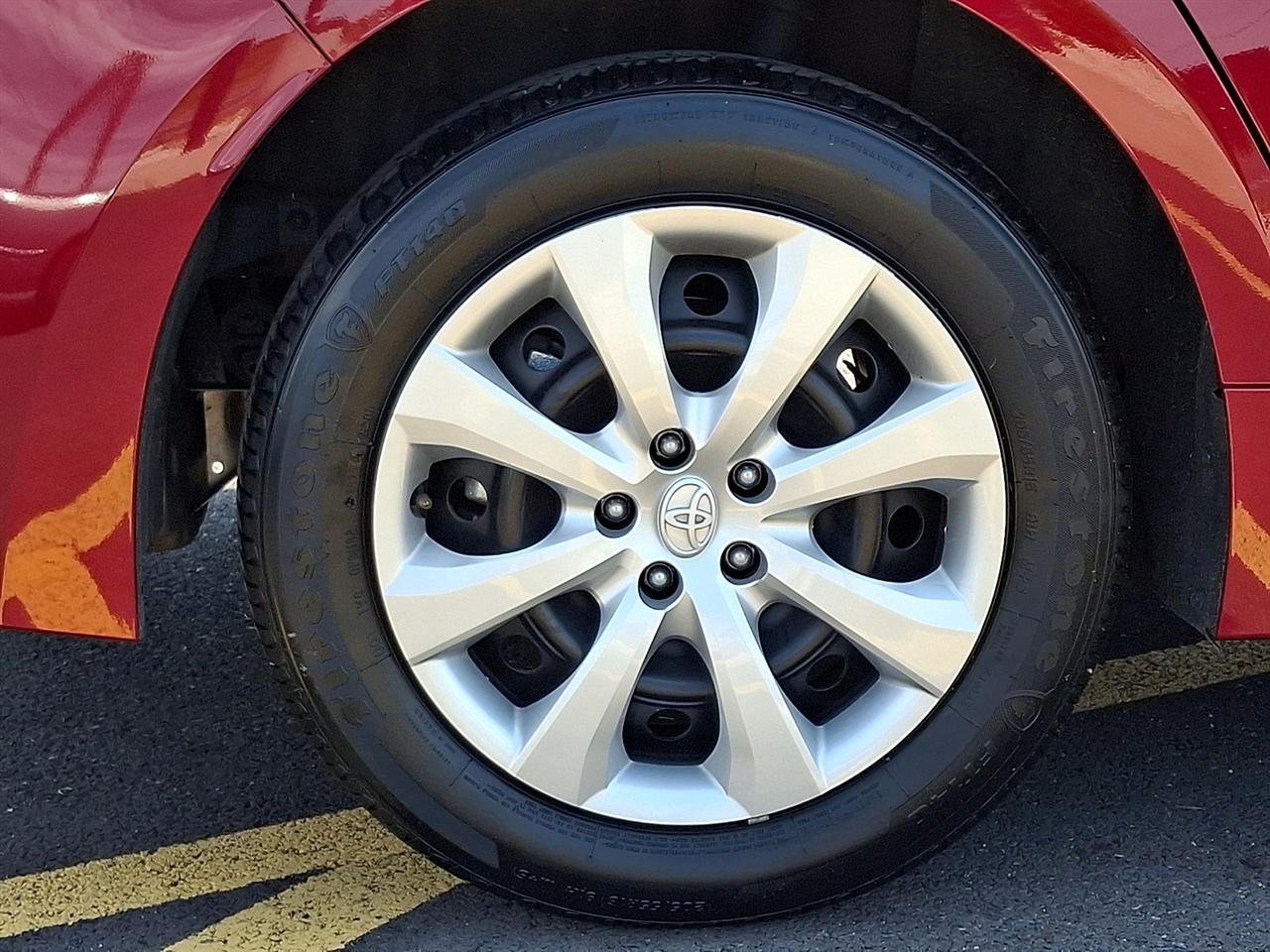 Toyota Corolla LE CVT (Natl) 2025