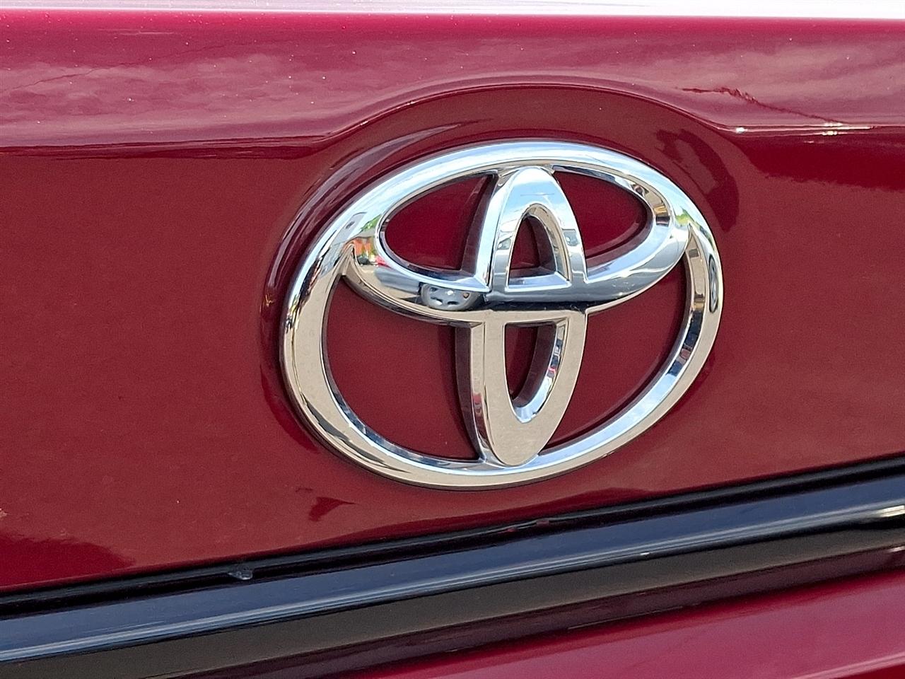 Toyota Corolla LE CVT (Natl) 2025