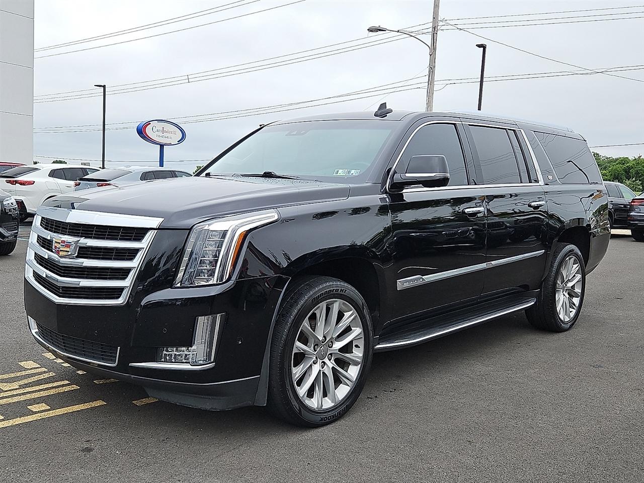 Cadillac Escalade ESV 4WD 4dr Luxury 2017