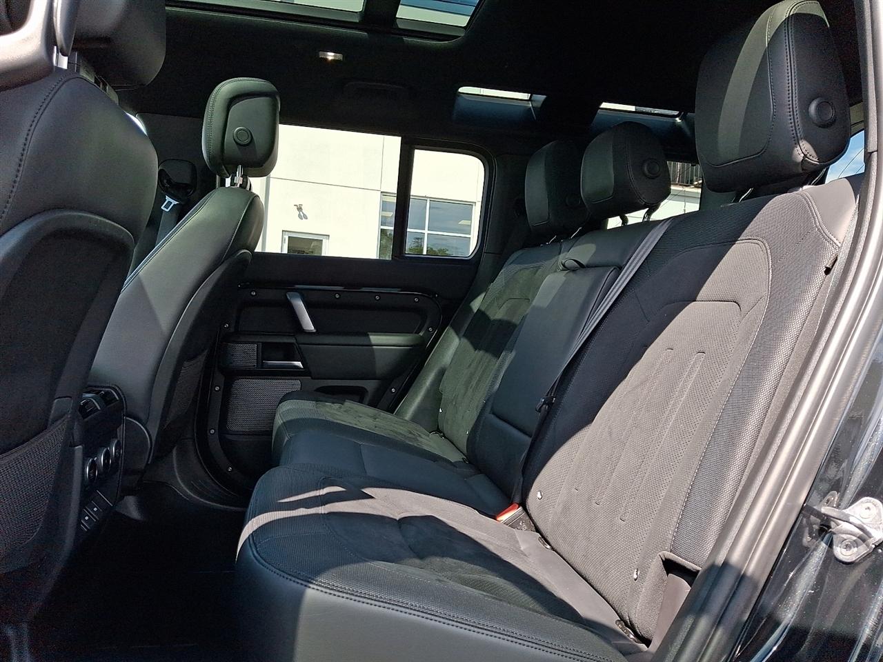 Land Rover Defender 110 Carpathian Edition AWD 2023