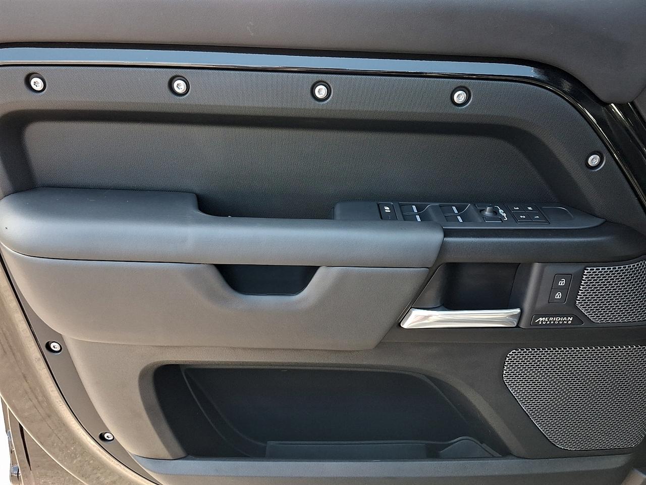 Land Rover Defender 110 Carpathian Edition AWD 2023