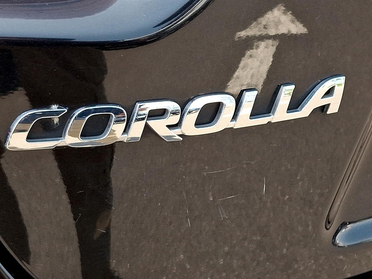 Toyota Corolla SE Nightshade CVT (Natl) 2022