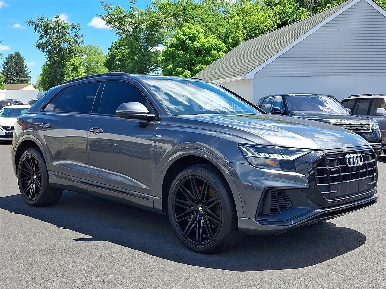 Audi Q8 Premium Plus 55 TFSI quattro 2021
