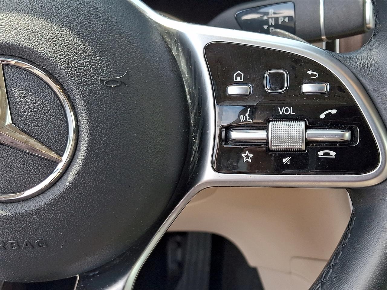 Mercedes-Benz GLC GLC 300 4MATIC SUV 2021