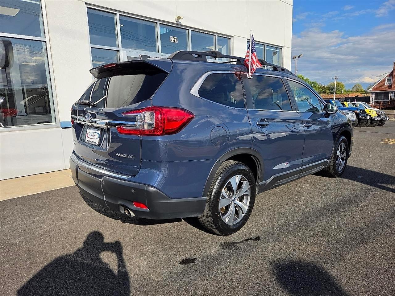 Subaru Ascent Premium 7-Passenger 2023