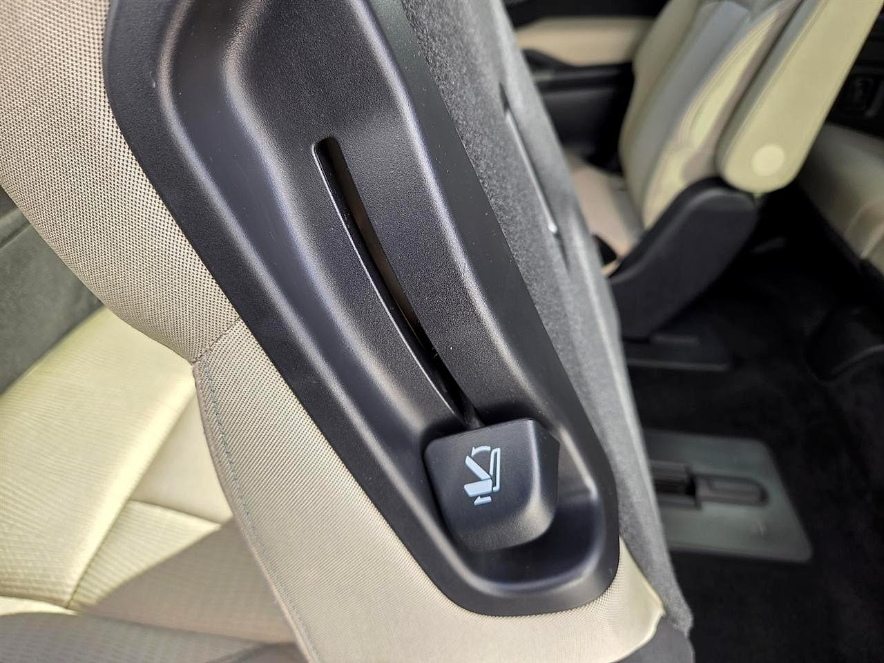 Subaru Ascent Premium 7-Passenger 2023