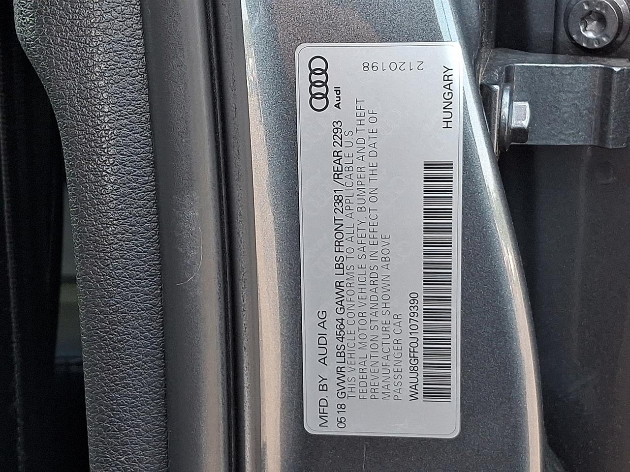 Audi A3 Sedan 2.0 TFSI Tech Premium Plus quattro AWD 2018