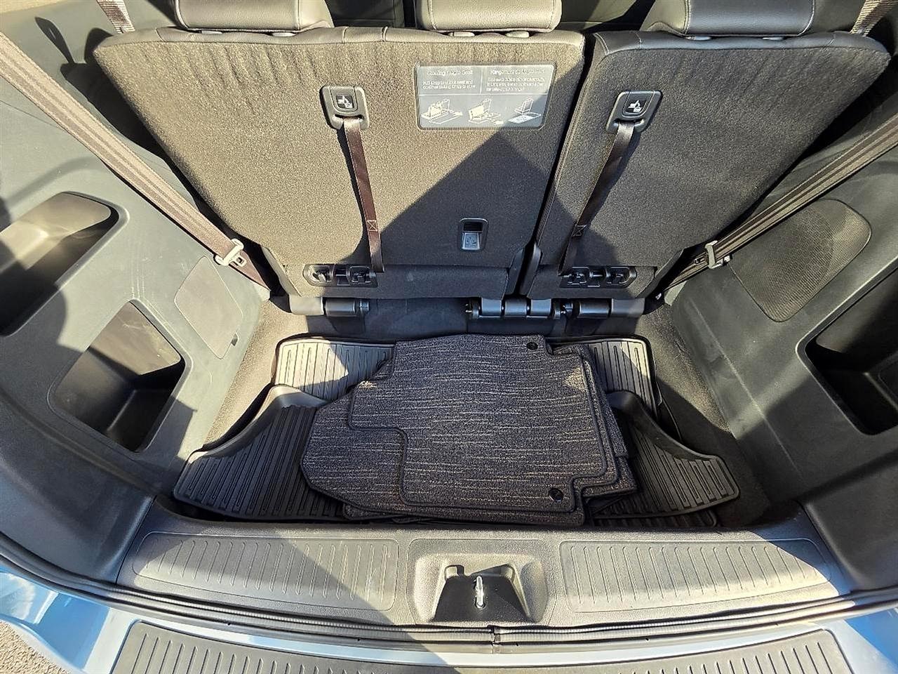 Honda Odyssey Touring Auto 2023