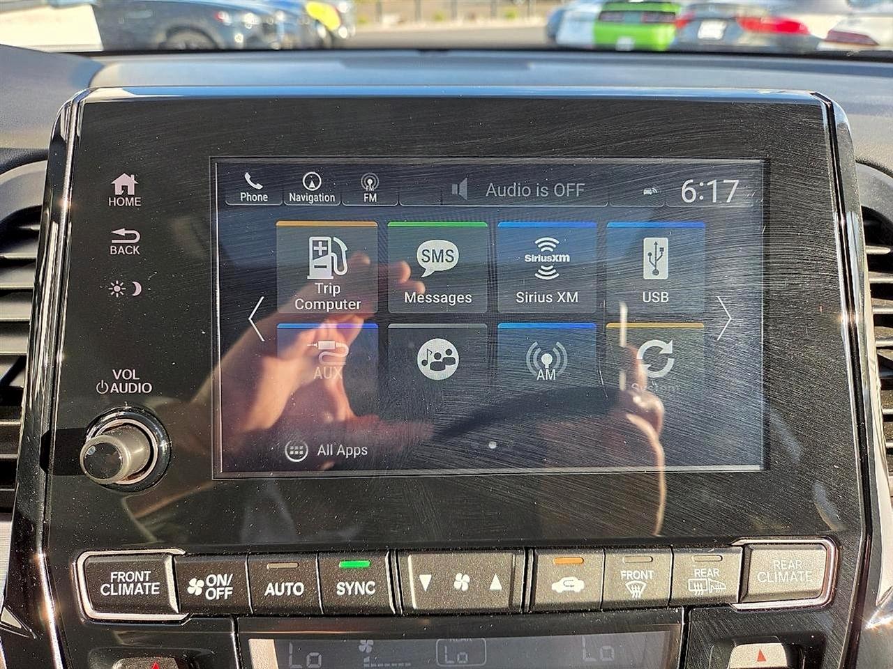 Honda Odyssey Touring Auto 2023