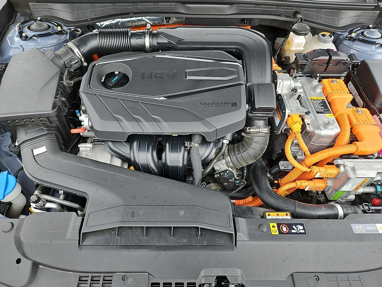 Hyundai Sonata Hybrid SEL 2.0L 2024