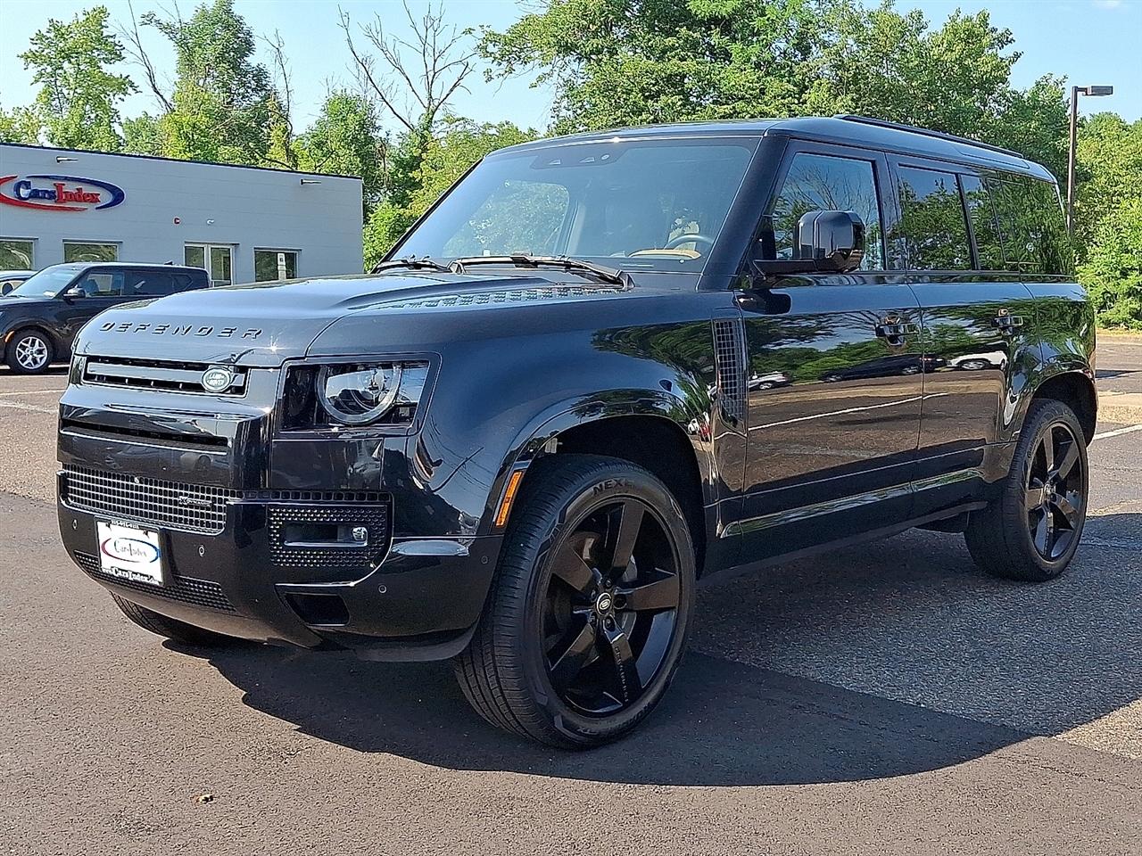 Land Rover Defender 110 X-Dynamic SE AWD 2023