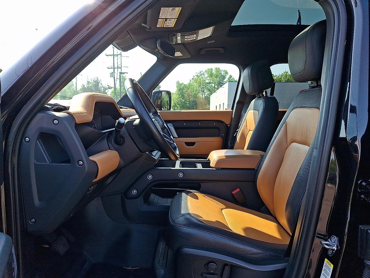 Land Rover Defender 110 X-Dynamic SE AWD 2023