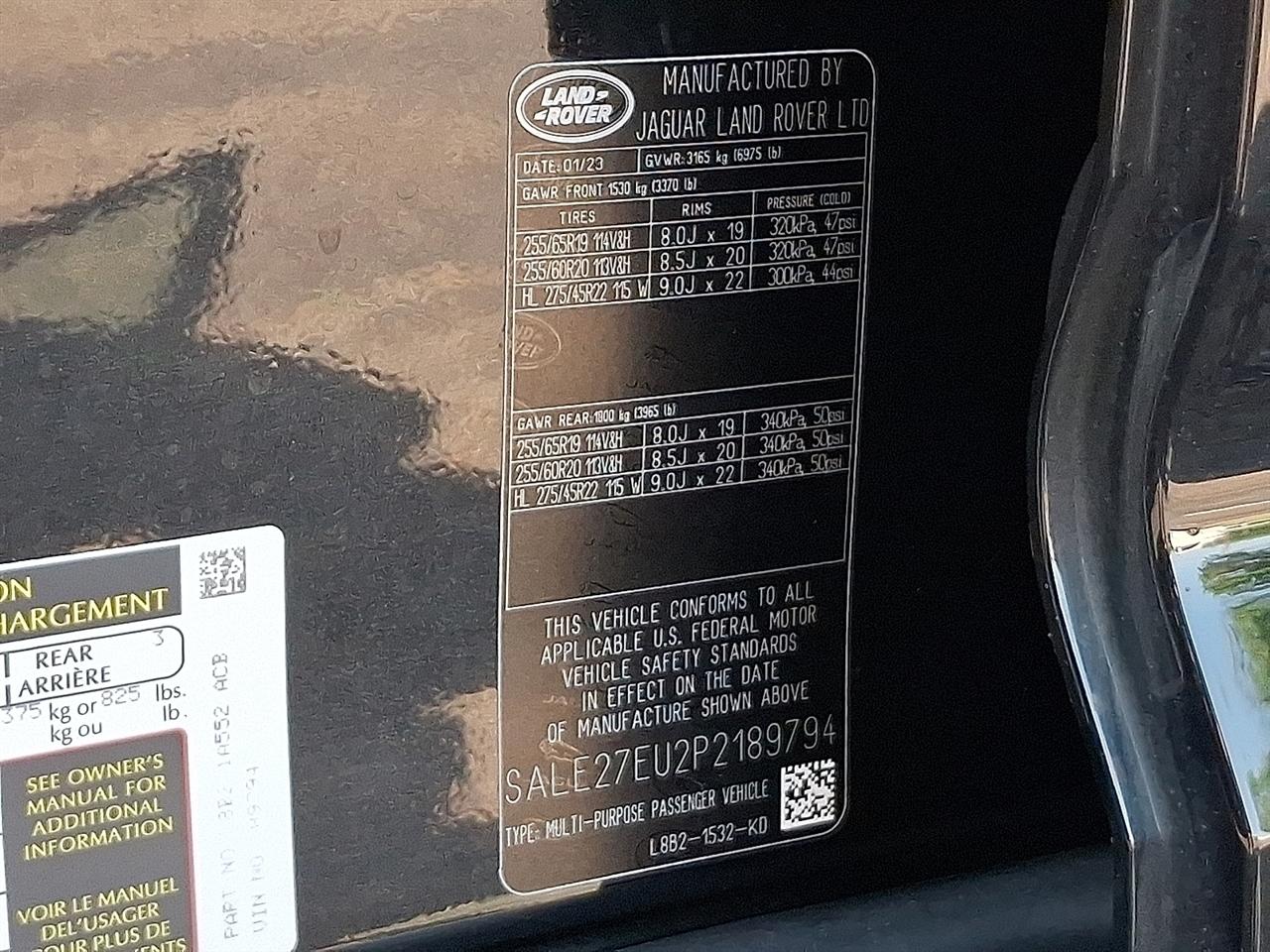 Land Rover Defender 110 X-Dynamic SE AWD 2023
