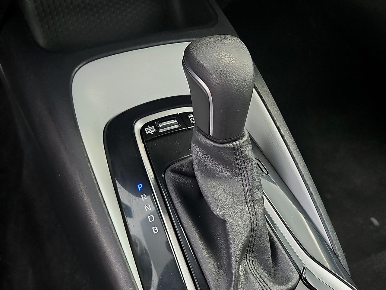 Toyota Corolla SE CVT (Natl) 2023