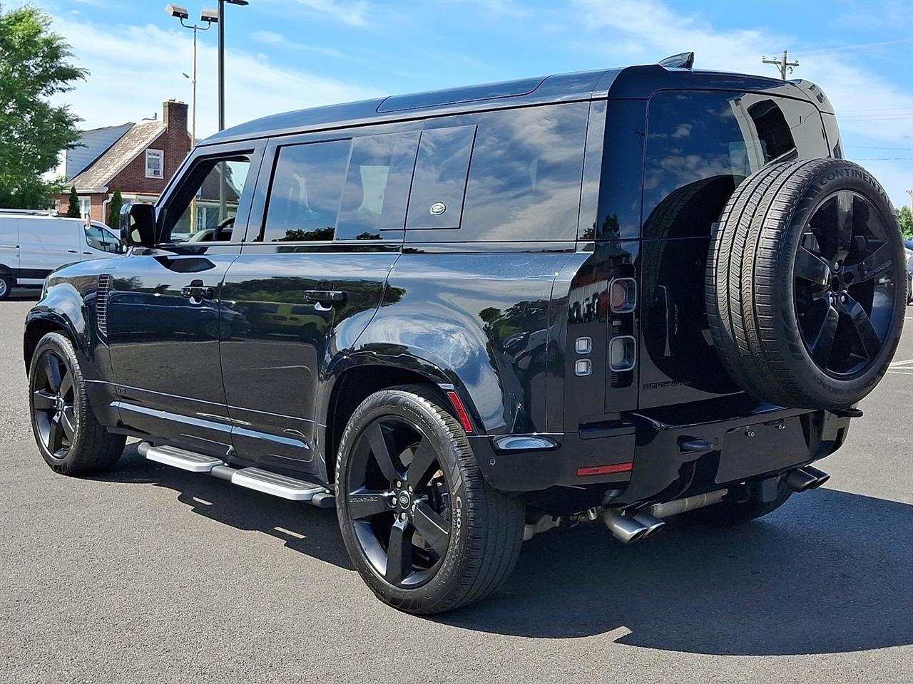 Land Rover Defender 110 Carpathian Edition AWD 2023